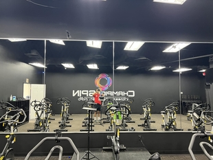 professionally cleaned mirrors